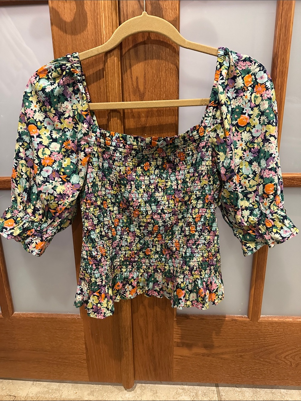 GAP Floral Smocked Puff-Sleeve Top - Green Multi-Color